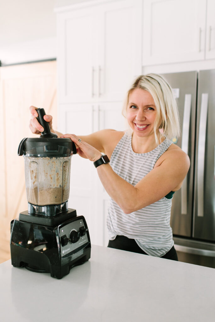 Best Guilt-Free Chocolate Chip Date Milkshake