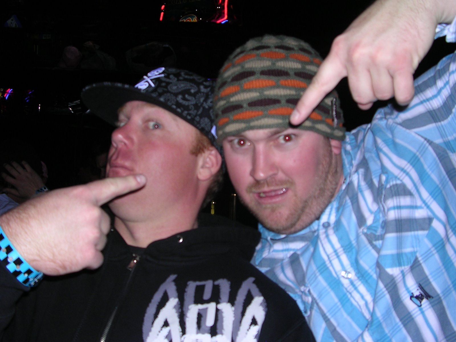 [VansCupPartyMarch2007_003.JPG]